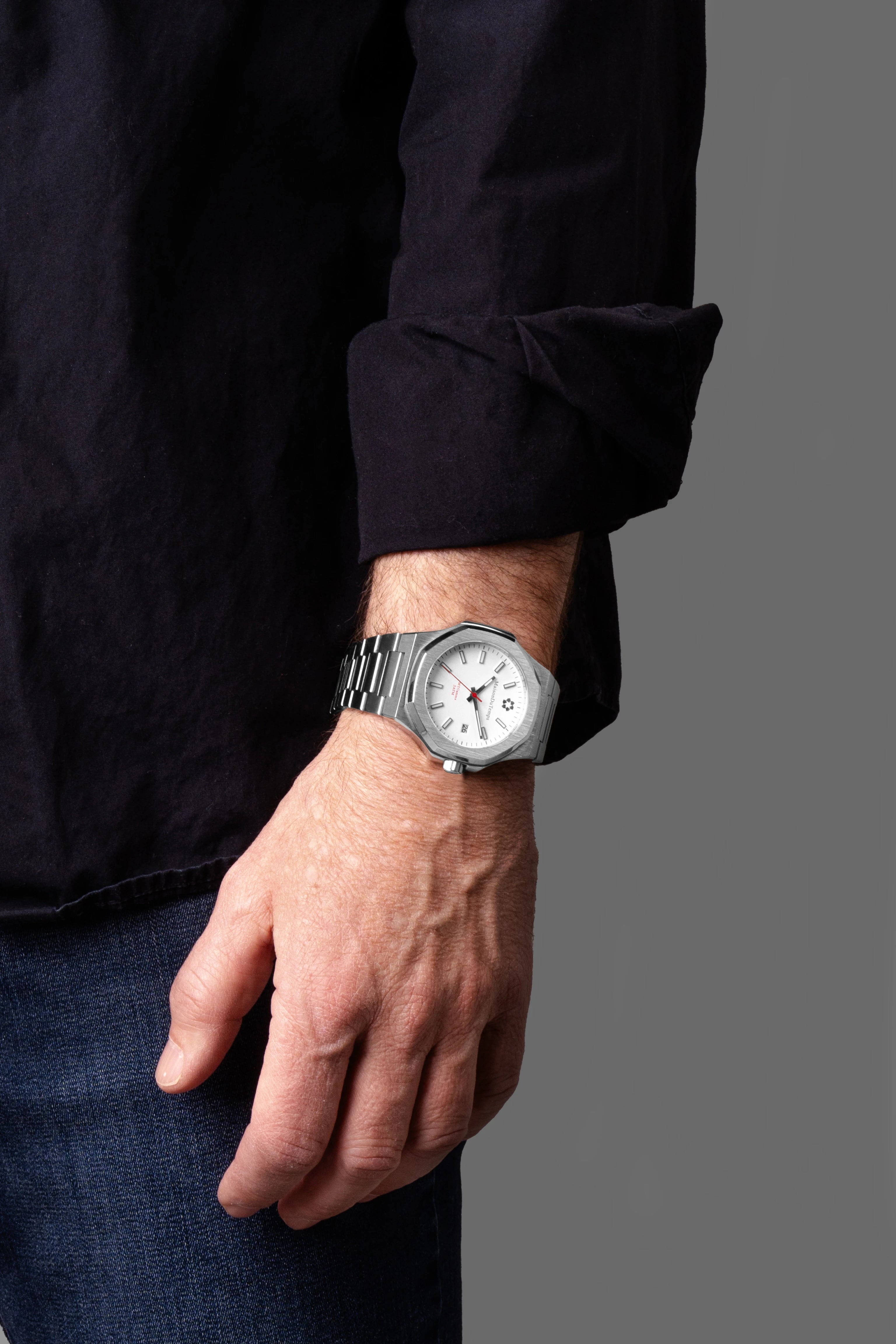 montre quartz homme cadran noir