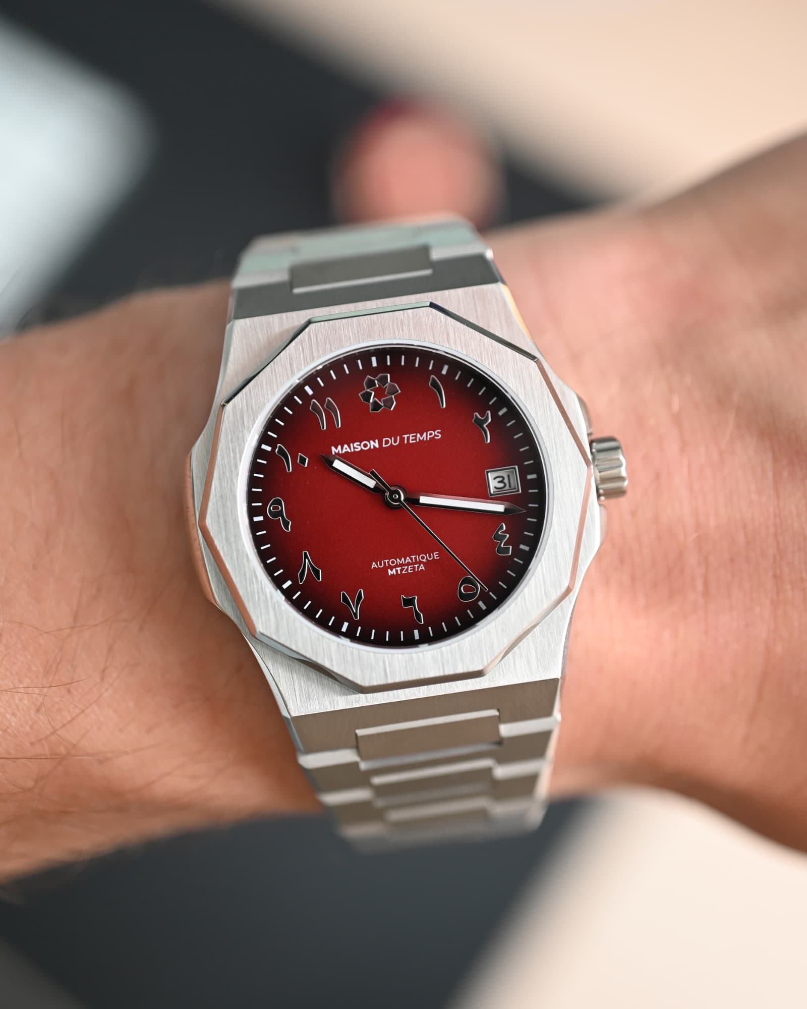 MTZeta Arabic Rouge Silicone Noir