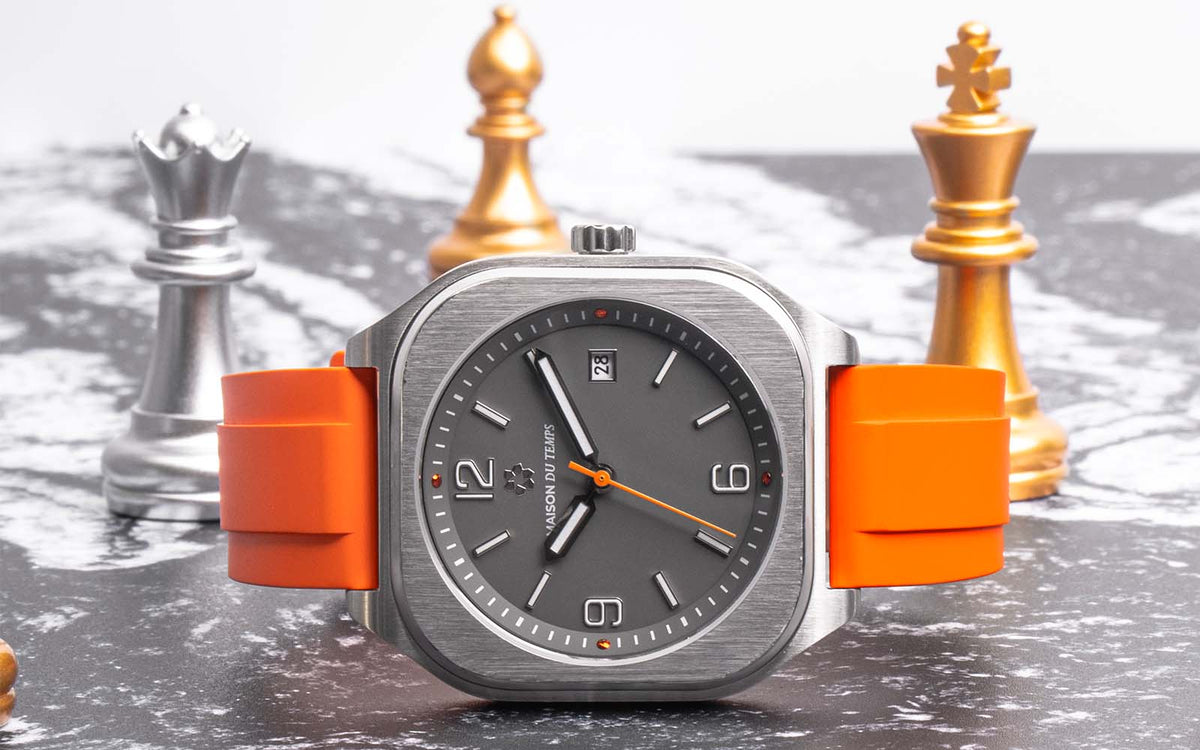 Montre carrée automatique pour homme