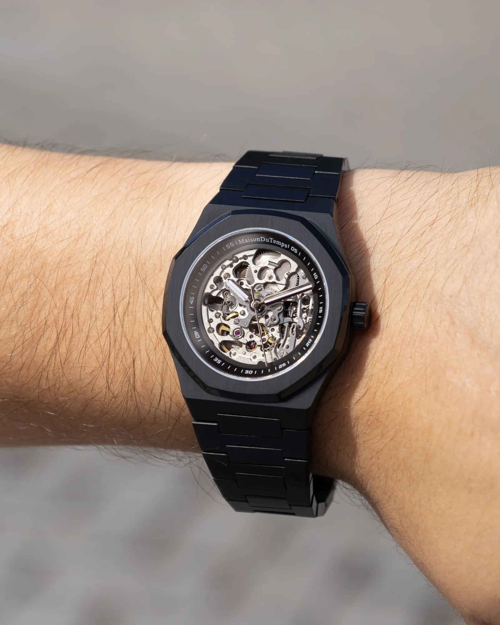 Montre MTBeta Skeleton Black édition 42mm Automatique Miyota - MaisonDuTemps